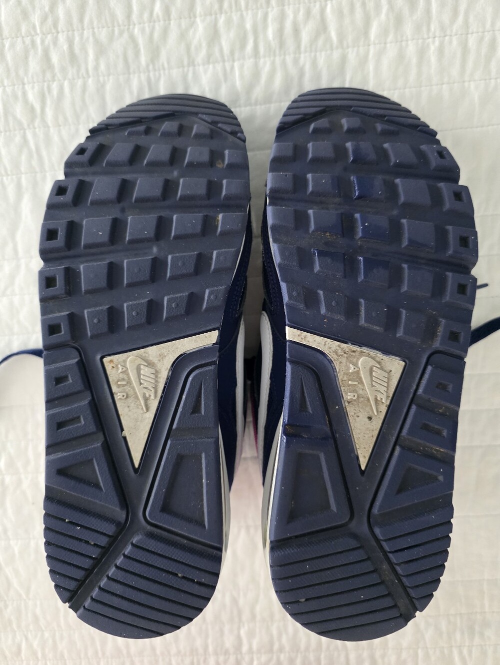 Nike Air Max Navy and Pink Athletic Sneakers Womans 8.5 - Picture 7 of 14